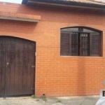 Casa Térrea com 4 dormitórios à Venda com 150 m²