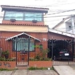 Casa para Venda em Macaé, Jardim Santo Antônio, 4 dormitórios, 1 suíte, 3 banheiros, 2 vagas