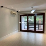 Casa com 3 suites + quarto - Condomínio fechado no Posto 9 do Recreio dos Bandeirantes.