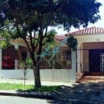 Casa à venda em Maringá, Zona 8, com 3 quartos, com 165 m²