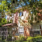 Casa com 7 quartos à venda na Rua Faria Santos, 355, Petrópolis, Porto Alegre