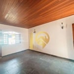 Casa com 3 dormitórios para alugar, 187 m²- Centro - Jacareí/SP