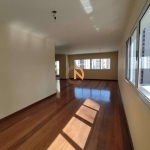 Apartamento com 4 Suítes, 5 Banheiros e 2 Vagas de Garagem 215m²