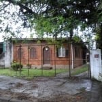 Casa com 6 quartos à venda na Rua Professor Joaquim Felizardo, 135, Espírito Santo, Porto Alegre