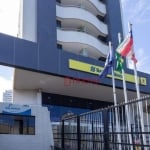 Aluga apartamento com 1 quarto, varanda, armários, andar alto e ótima localização, 50 m² por R$ 1.700/mês - Pituba - Salvador/BA