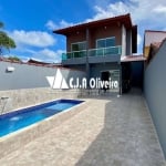 Sobrado com Piscina, apenas 500 metros do mar na cidade de Mongaguá 