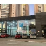 Ponto Comercial para Locação, 89 m², prédio com fachada em vidro, salão, 1 banheiro e 4 vagas! Agende uma visita, venha montar um negócio de sucesso!