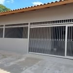 Casa para Venda em Goiânia, Parque Atheneu, 3 dormitórios, 1 suíte, 3 banheiros, 2 vagas