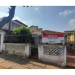 Investimento Promissor: Casa Antiga com Terreno Amplo - Av. Gustavo Adolfo - Vila Gustavo