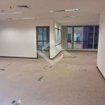 Sala Comercial 230m² na Praia de Botafogo com Ar Central e 3 Vagas
