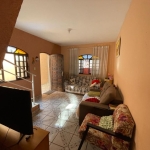 Casa 3 quartos 2 vagas + edícula com 2 cômodos- Carapicuíba.