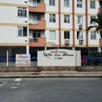 Apartamento com 2 quartos para alugar na Rua Gentil Sandin, 380, Praia Comprida, São José