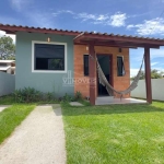 Casa para Venda em Florianópolis, São João do Rio Vermelho, 2 dormitórios, 1 suíte, 2 banheiros, 1 vaga