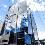 Sala comercial de alto padrão com 47 m² conectada ao Shopping Praia de Belas.