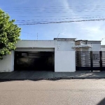 CASA COM PISCINA - À VENDA NO JD PLANALTO EM BIRIGUI