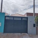 Casas novas de dois quartos em diversos bairros