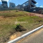 Terreno com 580 m², à venda no condomínio Caledônia em Camboriú/SC