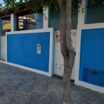 Casa com 1 Quarto, 2 Kitnetes e um Terreno de 124m²