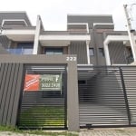 Sobrado com 4 quartos  à venda, 177.76 m2 por R$930000.00  - Boqueirao - Curitiba/PR