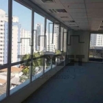 Conjunto Comercial de Alto Padrão em Moema, São Paulo - 820m², 12 Vagas de Garagem