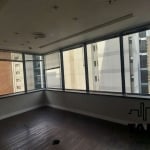 Conjunto Comercial/Sala para alugar, 369m² - Vila Olímpia