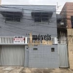 Casa com 3 dormitórios à venda, 164 m² por R$ 220.000 - Farias Brito - Fortaleza/CE