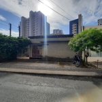 Casa comercial à venda muito bem localizada na Av Santos Dumont.