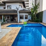 Casa com piscina à venda no Bairro Jardim das Nações