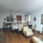 Apartamento em Moema