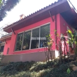 Vendo casa 4 suítes, 6 vagas, 249m2, praça à frente, Jardim Marajoara, SP