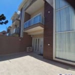 Sobrado com 3 dormitórios à venda, 229 m² por R$ 1.100.000,00 - Pinheirinho - Curitiba/PR