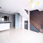 Casa com 2 dormitórios à venda, 63 m² por R$ 220.000,00 - Caucaia do Alto - Cotia/SP