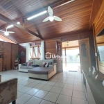 Casa com 3 dormitórios à venda, 185 m² por R$ 850.000,00 - Granja Clotilde - Cotia/SP