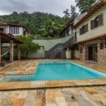 Vendo Excelente Casa na Taquara 640m²