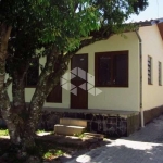 Casa ampla com 3 dormitórios