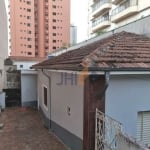 Casa térrea para locação residencial ou comercial com 144m² em Perdizes.