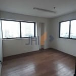 Conjunto comercial para locação, com 45 ou 90m² 1 banheiro e 1 vaga.