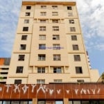 Apartamento 85m², 02 dormitórios e 01 banheiro.  Condomínio com Portaria e Segurança.  Localização privilegiada, a 5 minutos andando para a estação