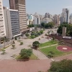 Apartamento 75m², 01 dormitório e 01 banheiro.  Condomínio com segurança e portaria.  Excelente localização, entre as Ruas Nestor Pestana e Consolação