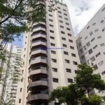 Apartamento 127m², 03 dormitórios (sendo 01 suíte), 03 banheiros e 02 vagas de garagem.  Condomínio com segurança, portaria, piscina, salão de festas