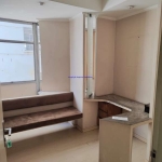 Conjunto Comercial 35m², 01 sala, 01 e 01 banheiro.  Condomínio com Portaria e Segurança.  Excelente localização, á 4 minutos andando para a Estação