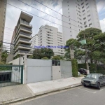 Apartamento Cobertura Duplex 609m², 02 dormitórios (sendo suítes), 03 banheiros e 06 vagas na garagem.   Condomínio com portaria 24hrs.