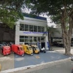 Prédio Comercial 1.000m², 5 banheiros e 04 vagas na garagem.   Excelente localização entre as Ruas Francisco Leitão, Teodoro Sampaio.