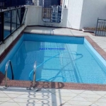 Apartamento Cobertura 660m², 04 dormitórios (sendo 02 suítes), 03 banheiros e 05 vagas na garagem.  Condomínio com portaria, segurança 24hrs, piscina