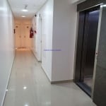 Conjunto Comercial 27m², 01 sala, 01 banheiro e 01 vaga na garagem.   Condomínio com recepção e segurança 24hrs.  Excelente localização