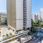 Apartamento 115m², 03 dormitórios, 03 banheiros e 01 vaga na garagem.  Condomínio com portaria, segurança 24hrs.  Excelente localização.