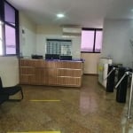 Conjunto Comercial 84m², 03 salas, 02 banheiros e 02 vagas na garagem.  Condomínio com recepção, segurança 24hrs e área verde.   Excelente localização