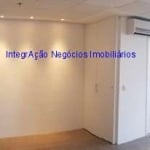 Conjunto Comercial 36m², 01 banheiro e 01 vaga na garagem.  Condomínio com recepção e segurança 24hrs.  Excelente localização entre a Rua dos Pinheiro