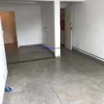 Conjunto Comercial 80m², 05 salas, 02 banheiros e 02 vagas na garagem.  Excelente localização entre as Ruas Purpurina, Fradique Coutinho e Wisard.