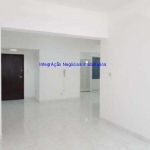 Apartamento 135m², 03 dormitórios, 01 suíte, 02 banheiros, 01 vaga na garagem.  Condomínio com segurança e portaria.  Excelente localização